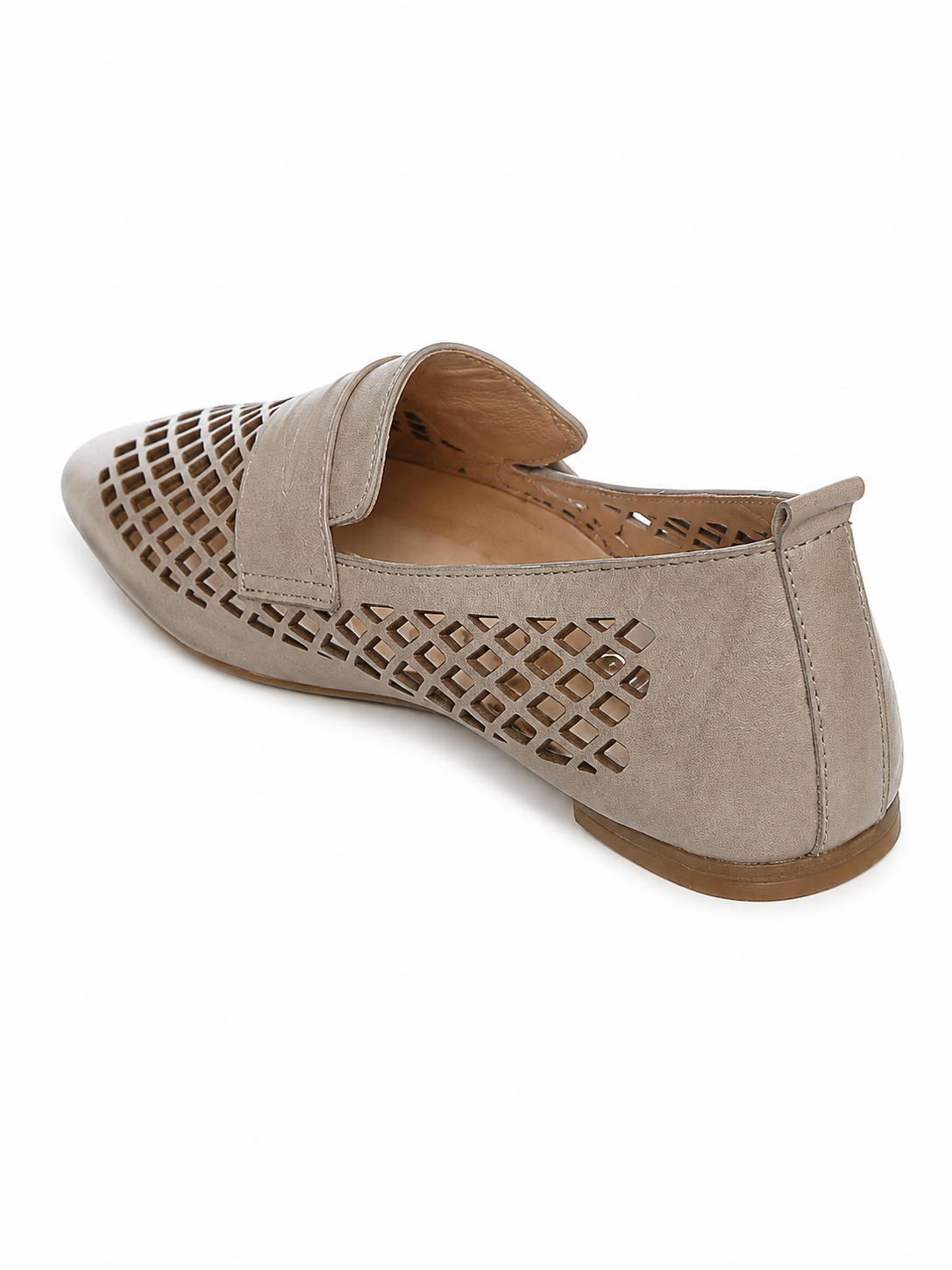 Balerini Damă Bej Perforați – Model Casual Elegant